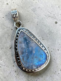 Rough Rainbow Moonstone Solid 925 Sterling Silver Pendant